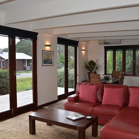 Yolla Beach House Adventure Bay ภายนอก รูปภาพ